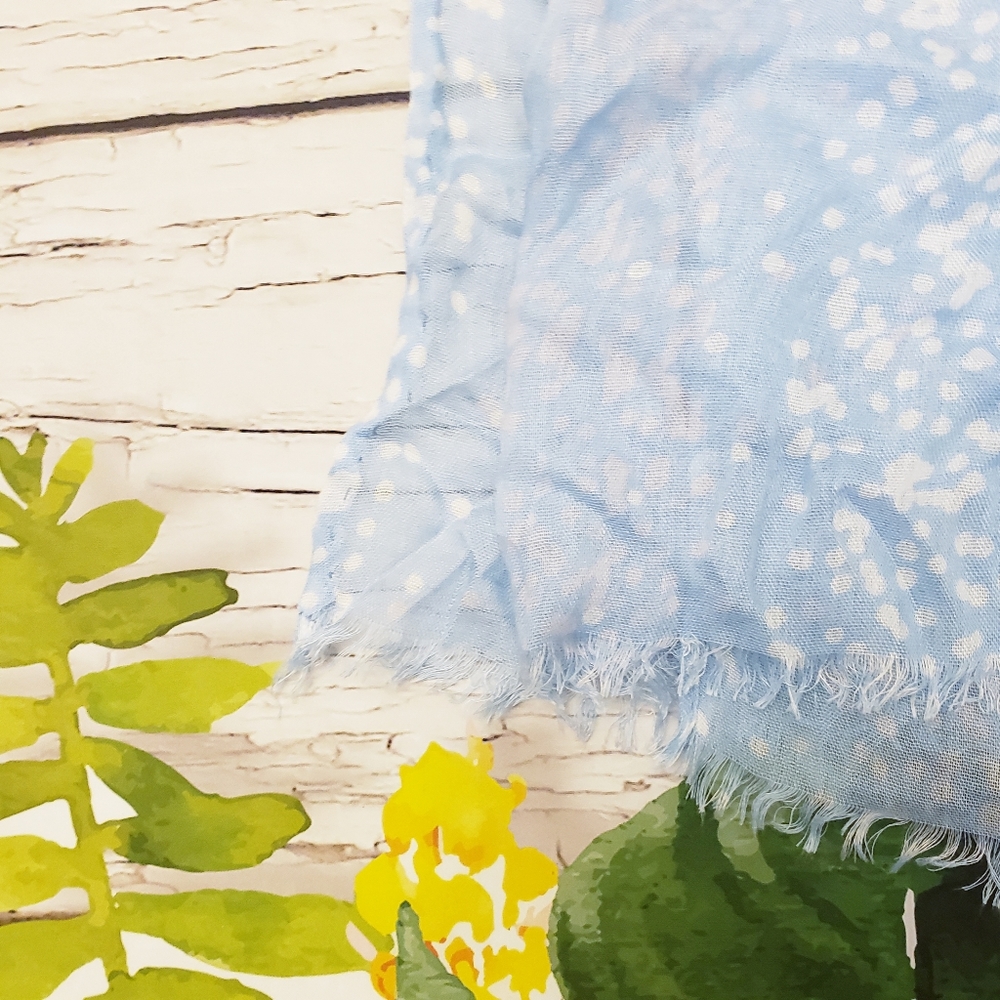 Scarf - Picture 3 of 4